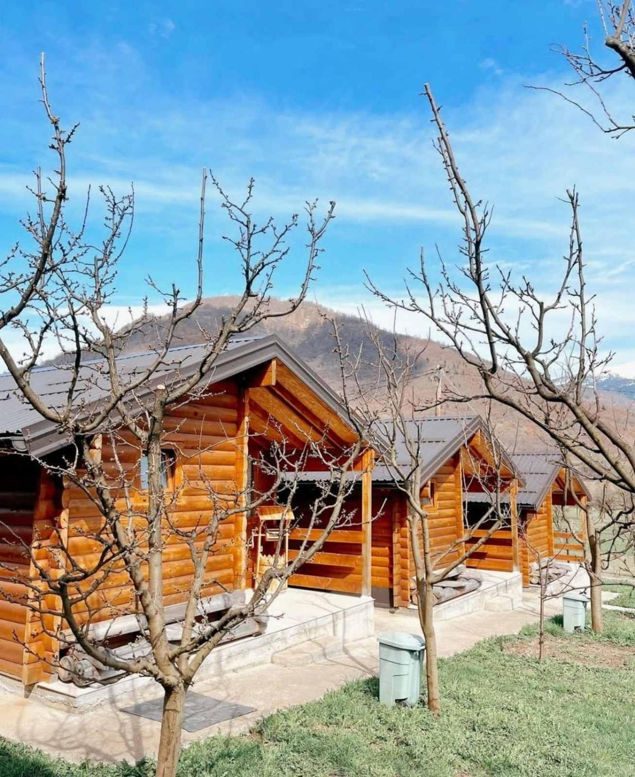 Holiday Bungalows & Food Plav Exterior photo