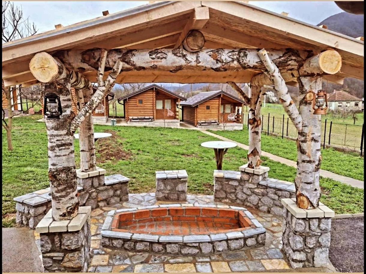 Holiday Bungalows & Food Plav Exterior photo